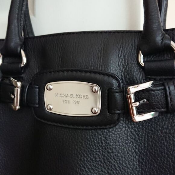 Michael Michael Kors Hamilton East West tote - in black - Picture 7 of 14